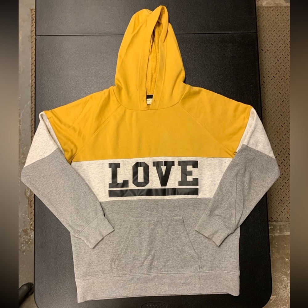 Bobbie Brooks Love Lightweight Pullover yellow , Grey , Black  Size XL